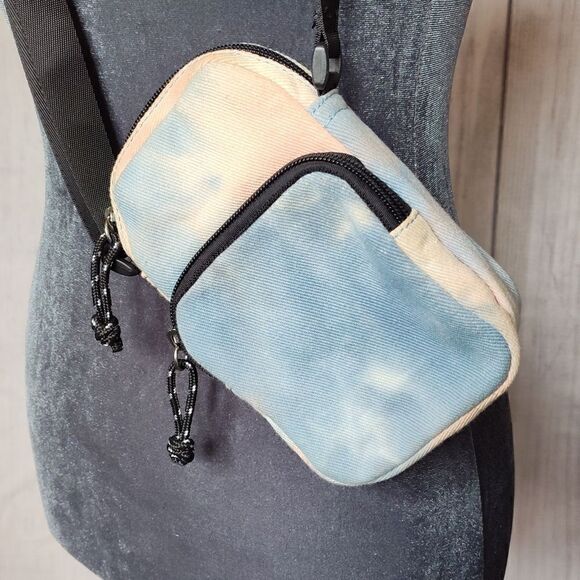 Forever 21 adjustable mini crossbody purse NWOT - Picture 6 of 13